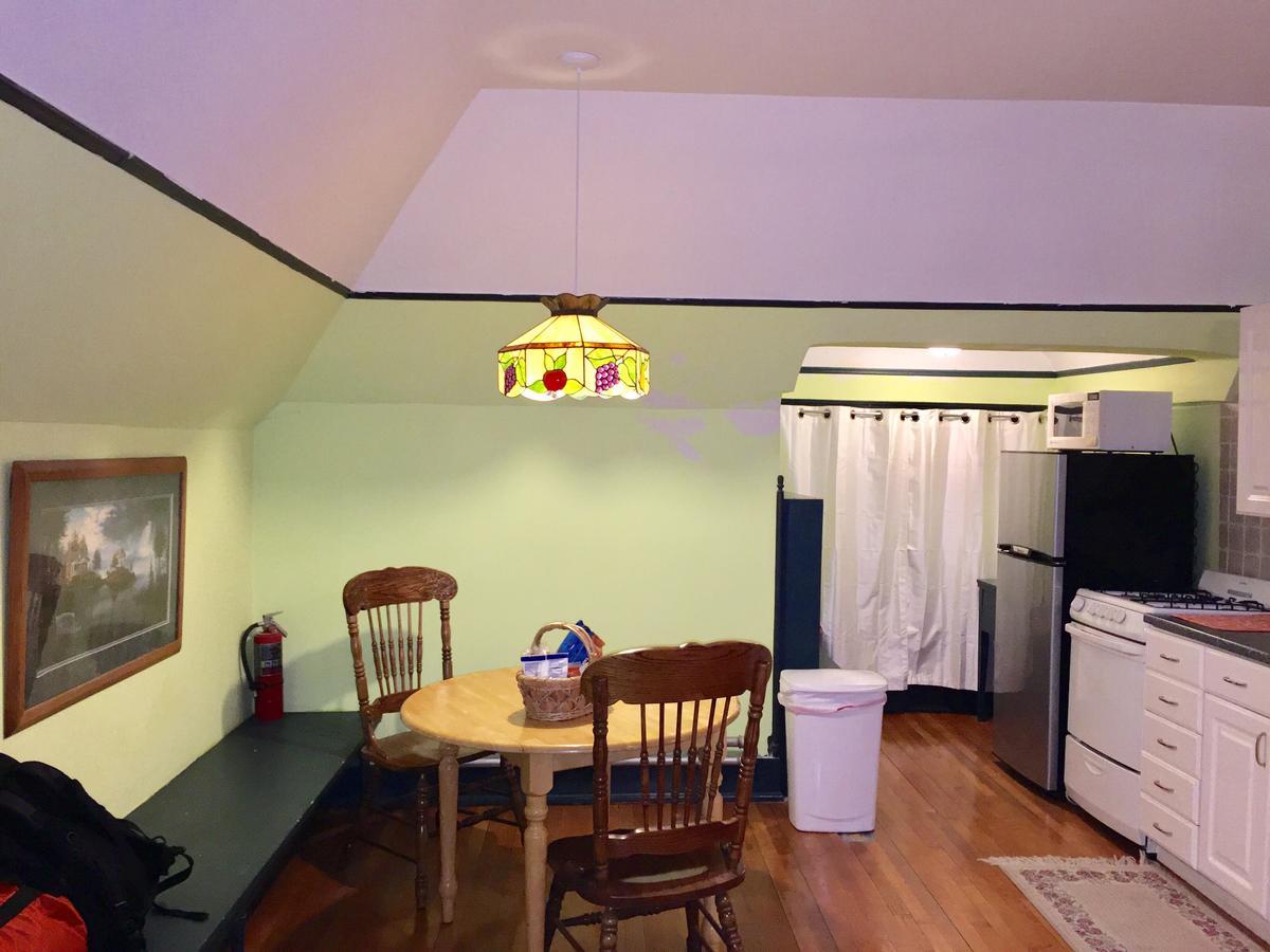Scarlett House Victorian B & B Джейнсвилл Экстерьер фото